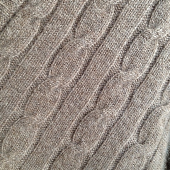 Cashmere sweater - Picture 7 of 9